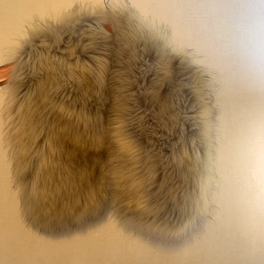 Fur neck scarf